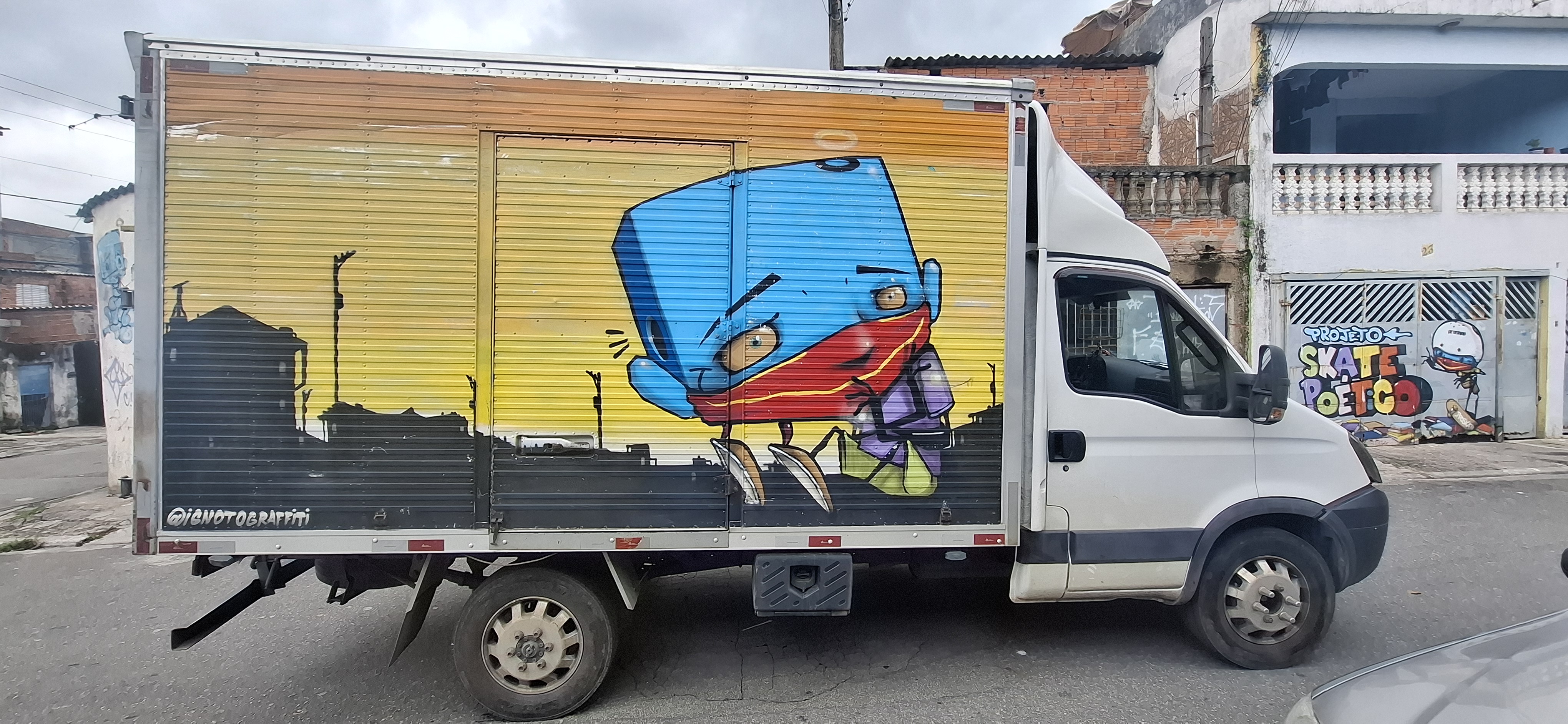 Azulão ambulante 🚚 